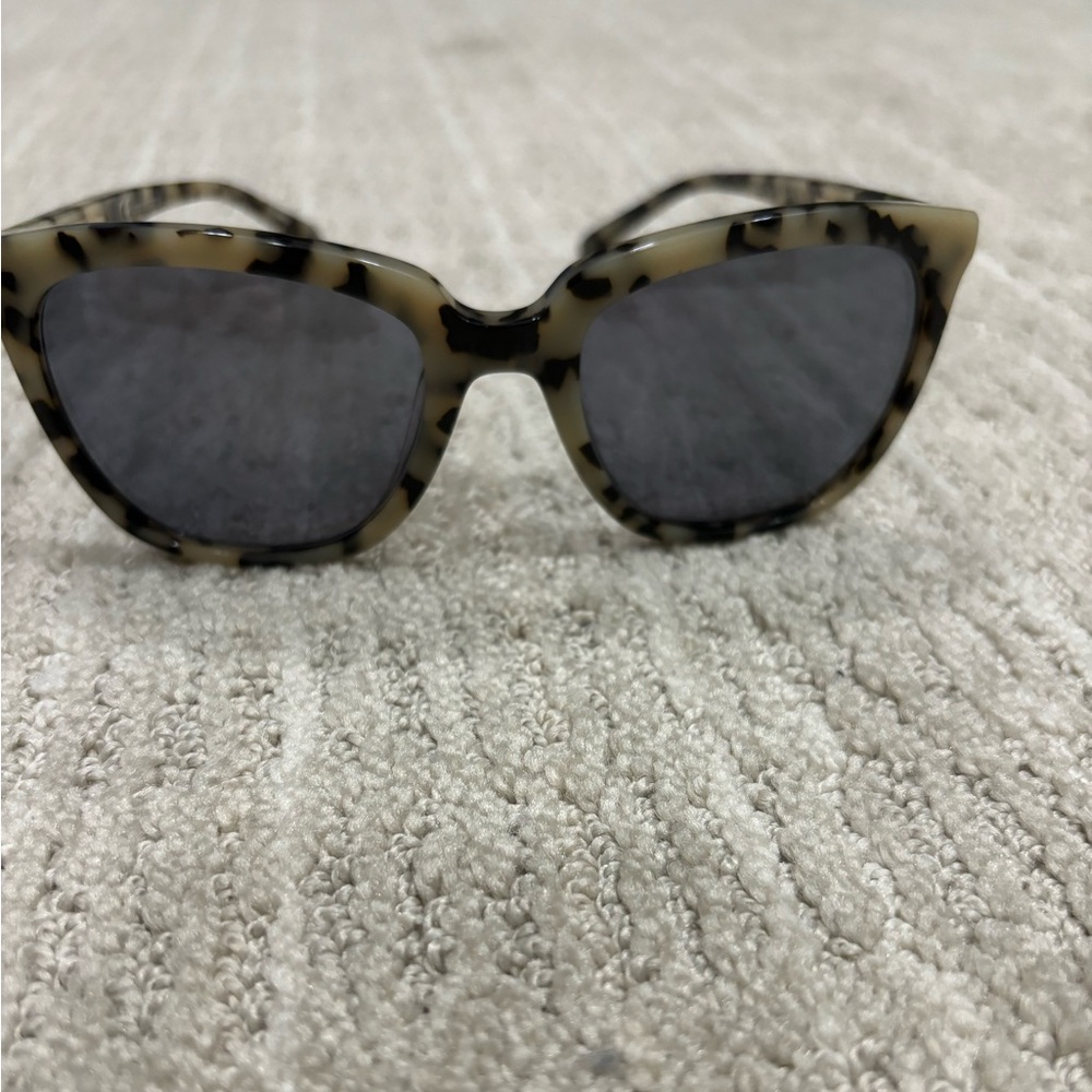 J.Crew tortoise sunglasses - Picture 2 of 5